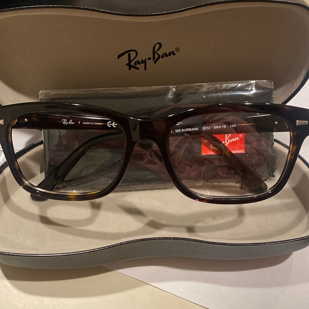 Ray-Ban rx-able eye frame